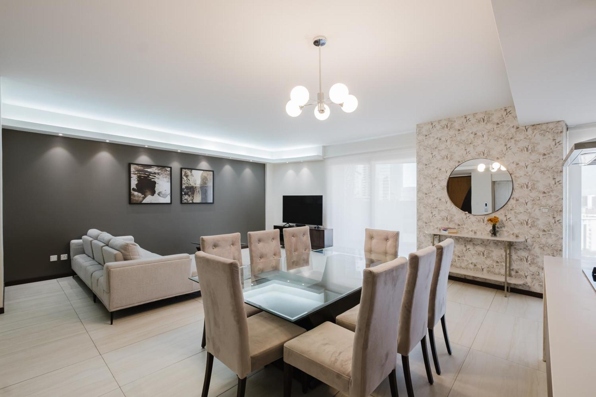 Riviera Skyview Apartment