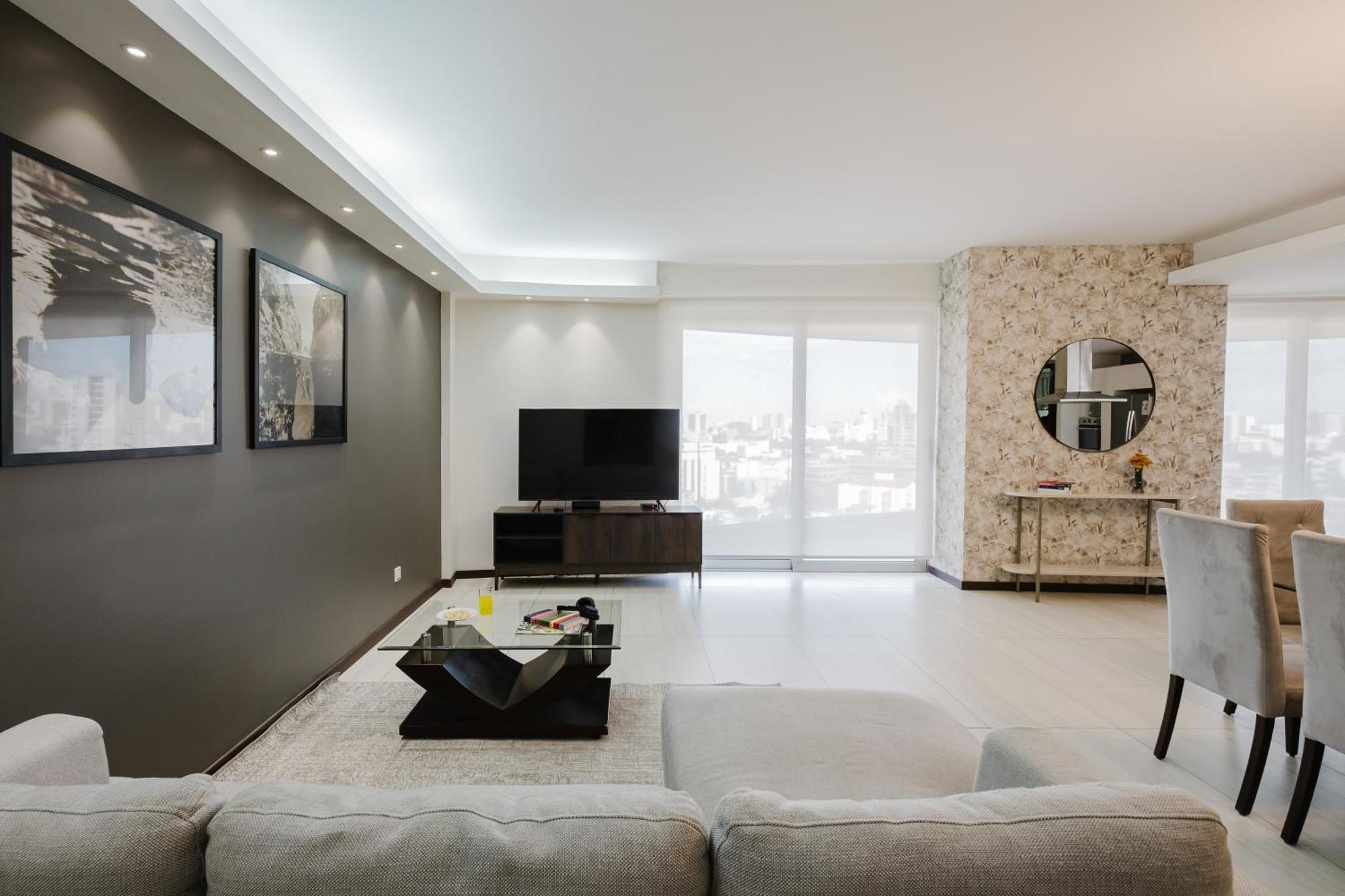 Riviera Skyview Apartment